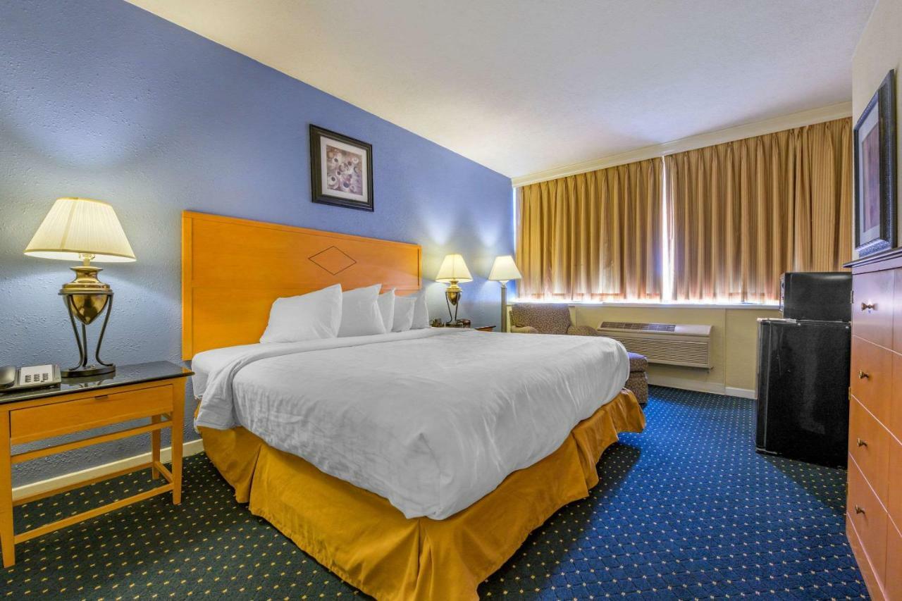Inn At Lebanon - Hershey & Manheim Area Exterior photo